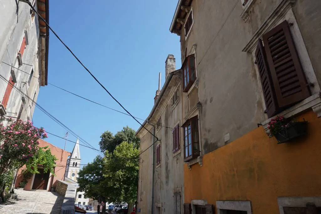 Buje: windswept borders in northern Istria