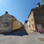 Draguć: where colours sleep on stone in Istria