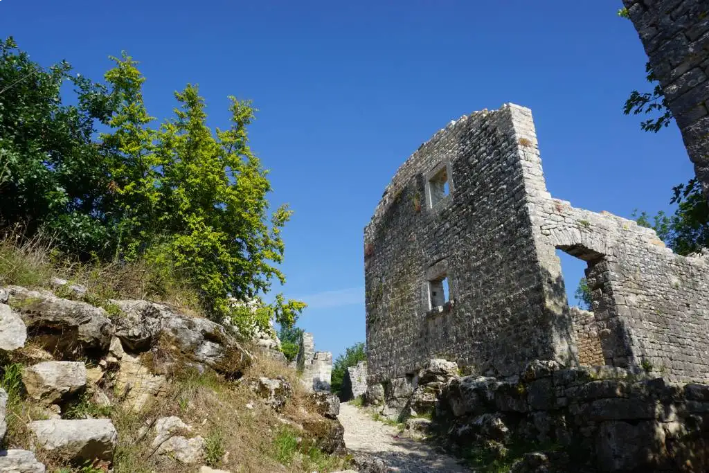Dvigrad: where legends linger among ruins