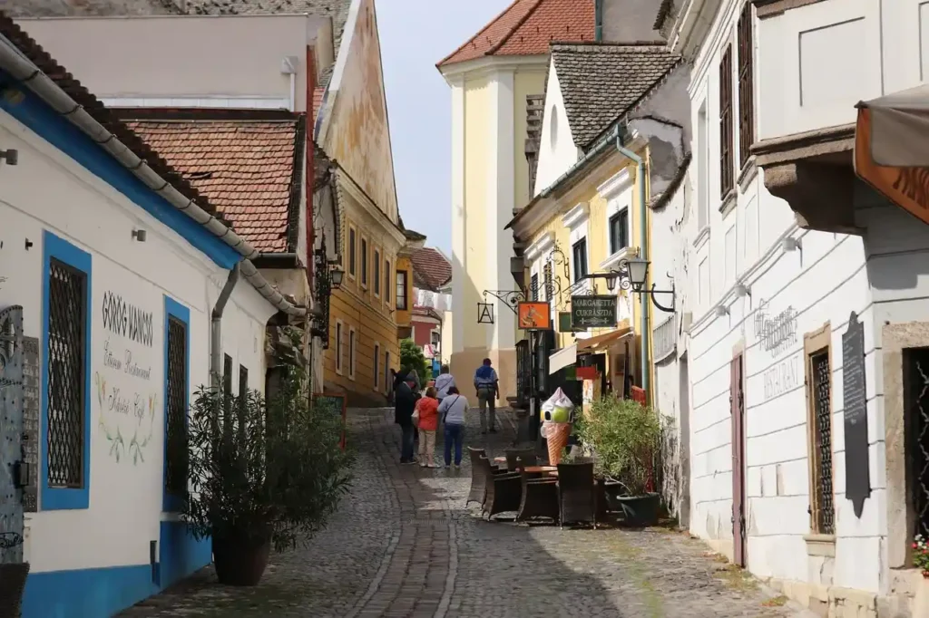 Szentendre: where colours breathe by the Danube