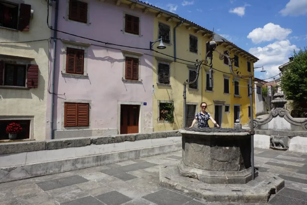 Buzet, šterna, cistern - well. Photo credit by Zdravko R.